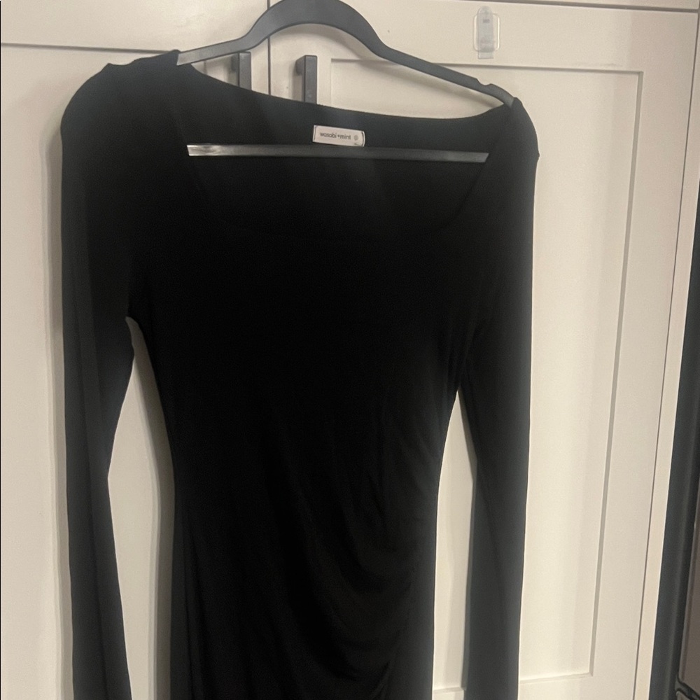 Chic Black Long Sleeve Dress by [Brand]